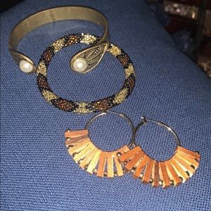 Bracelet & Earring Set!